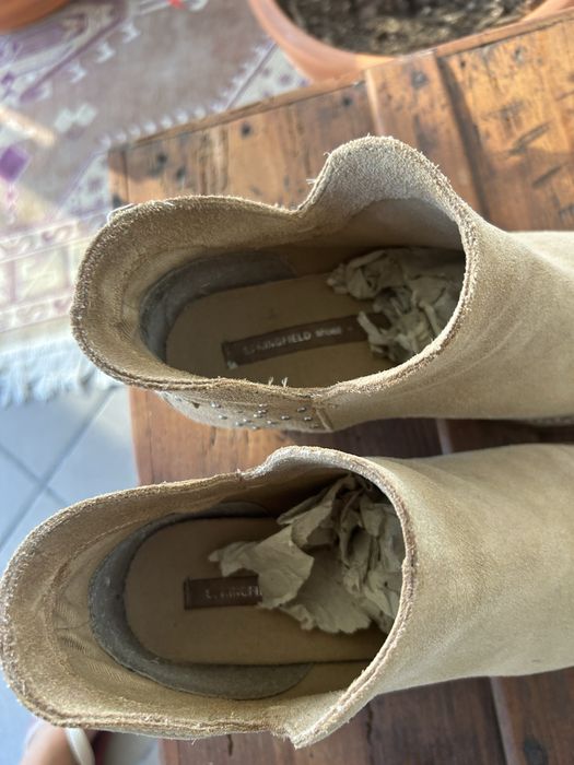 Botins em pele da Springfield