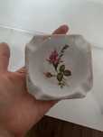 Porcelanowa popielniczka Chodzież