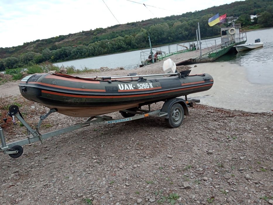 Лодка Ріб грант сільвер 420