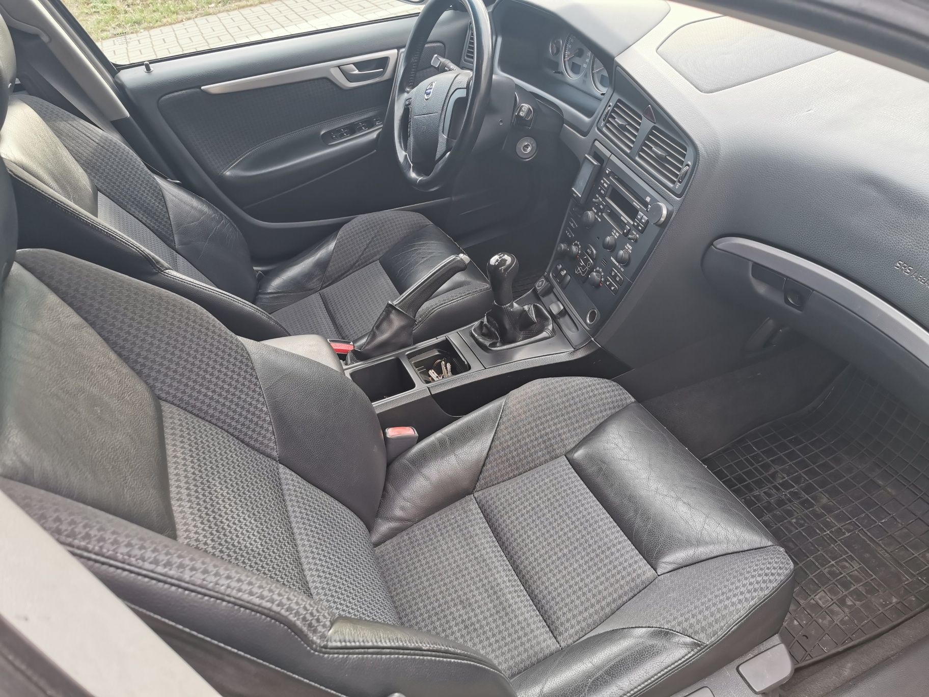 Volvo v70 2.4 170km Lpg