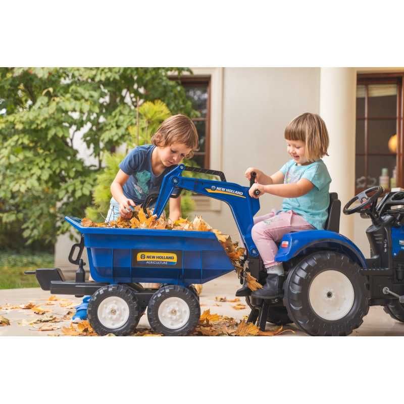 Traktor New Holland z Maxi Przyczepą i Łyżką od 3 lat