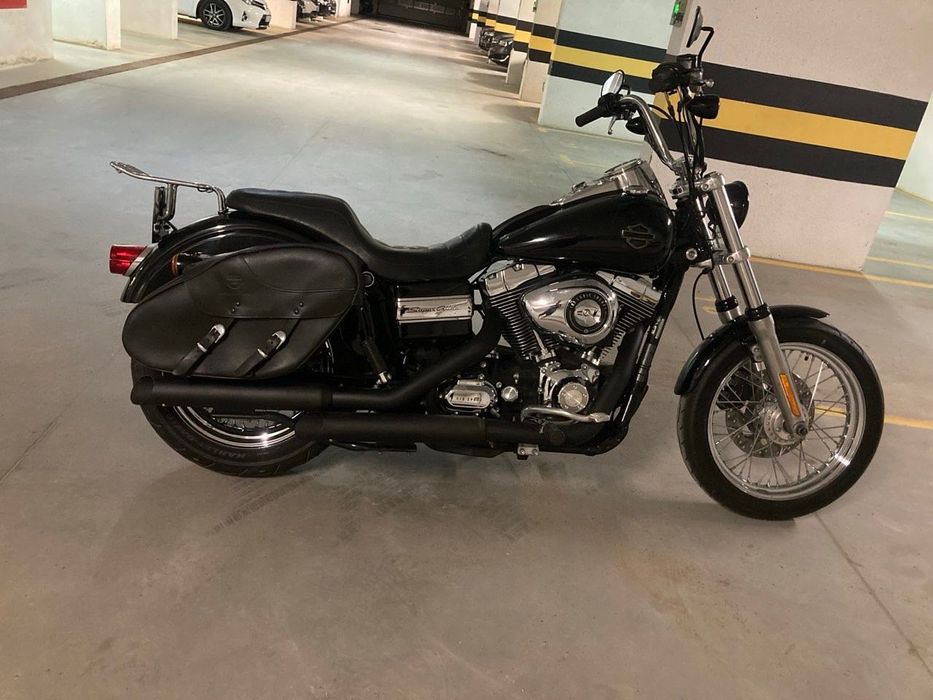 Harley Davidson Dyna Super Glide