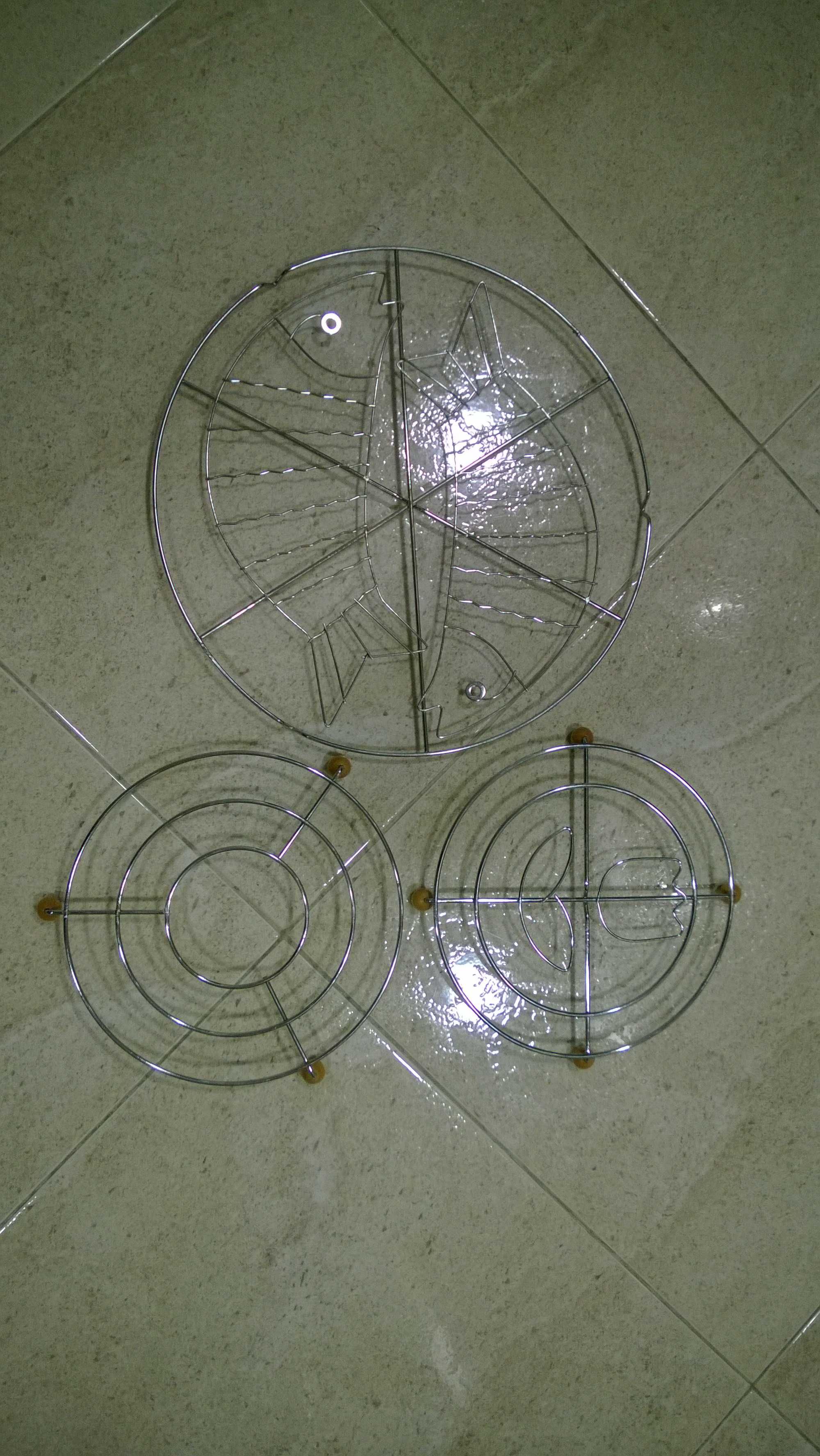 Conjunto 3 bases para tachos e panelas, em inox