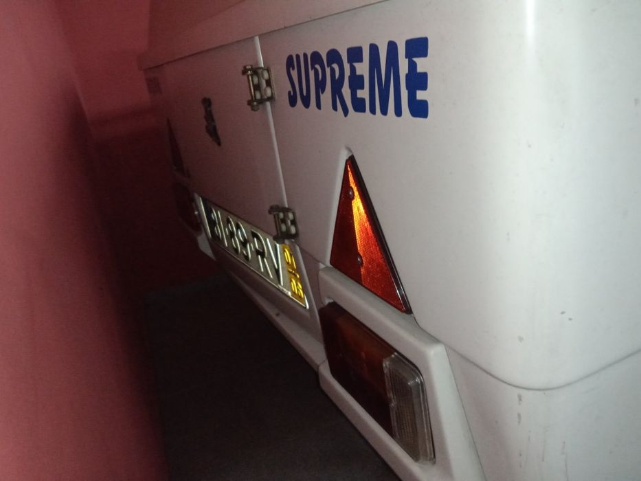 Atrelado tenda para família