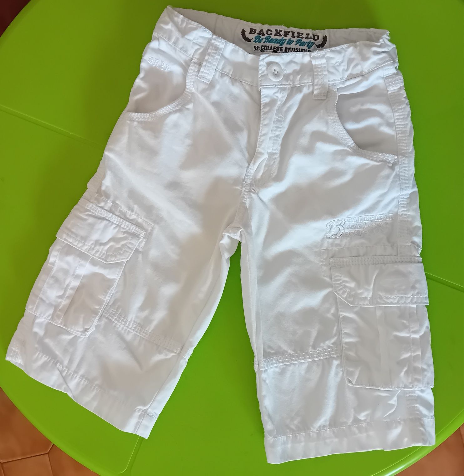 Calções semi-novos 5A