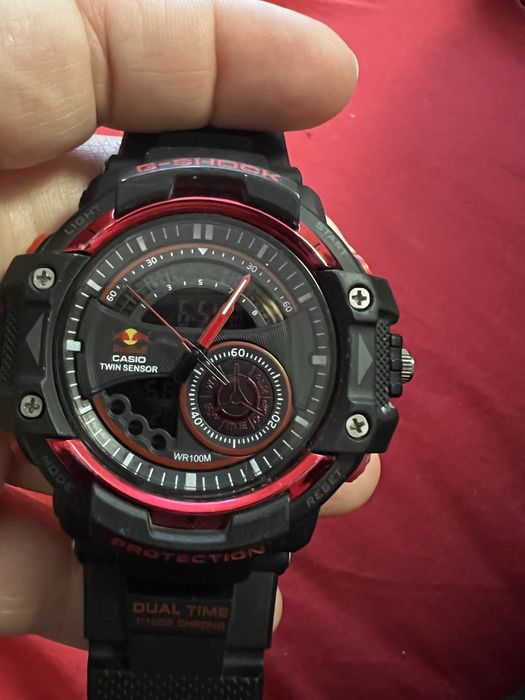 Наручний годинник чоловічий g-shock gw-a1100adwr