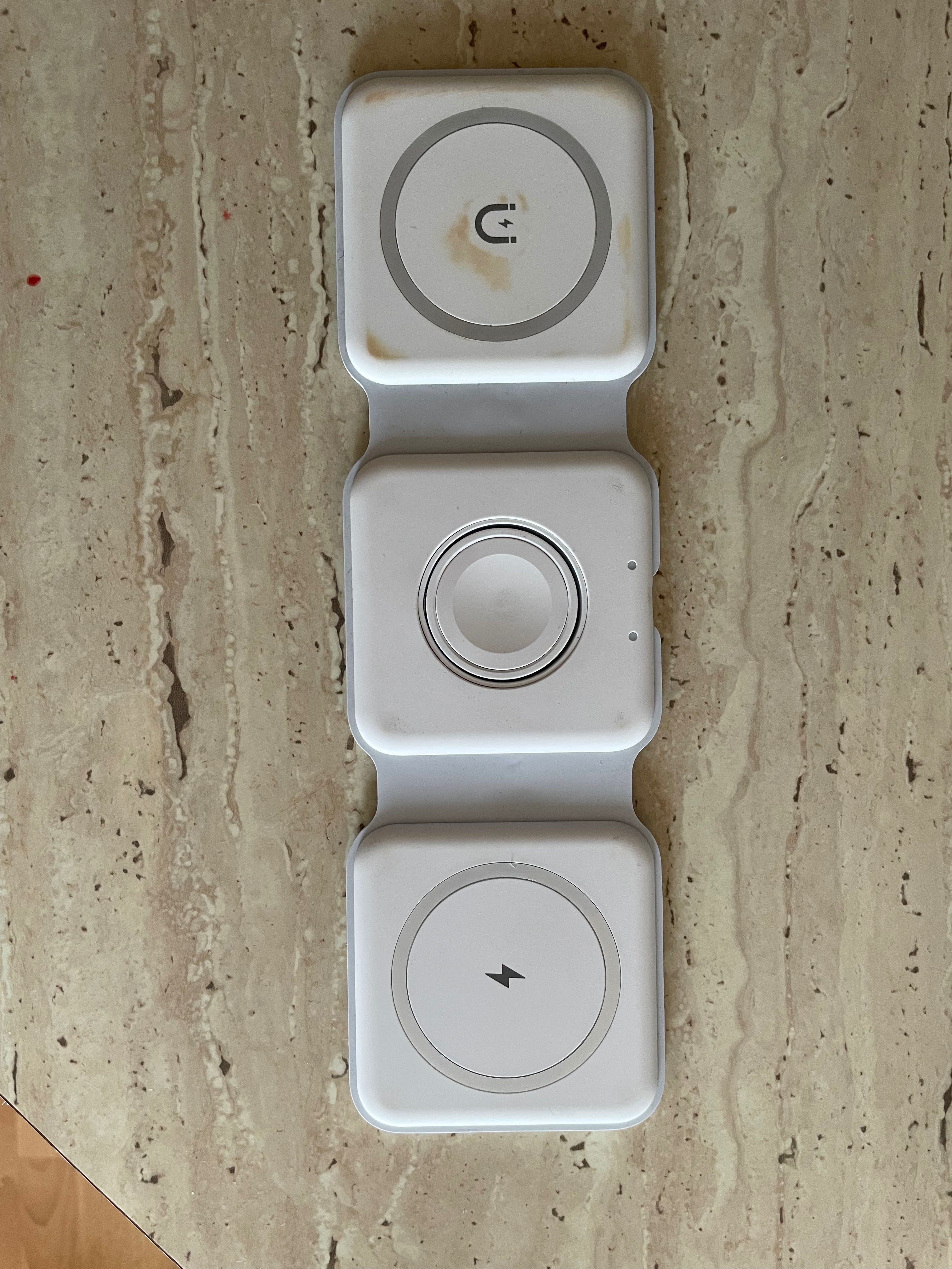 Oryginalna ładowarka indukcyjna iPhone 3in1 podróżna