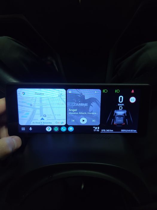 Дополнительный екран Tesla 3/Y 2018-2023