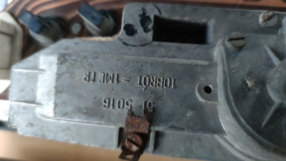 licznik FIAT 125P zapasy PRL cena 100zł za szt