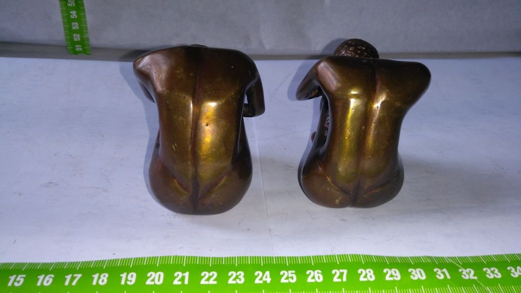 Figurki z brązu para , podstawki w cenie 850 zł
