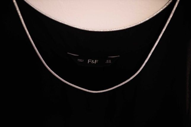 Elegancka czarna bluzka bez rękawów rozmiar XL F&F