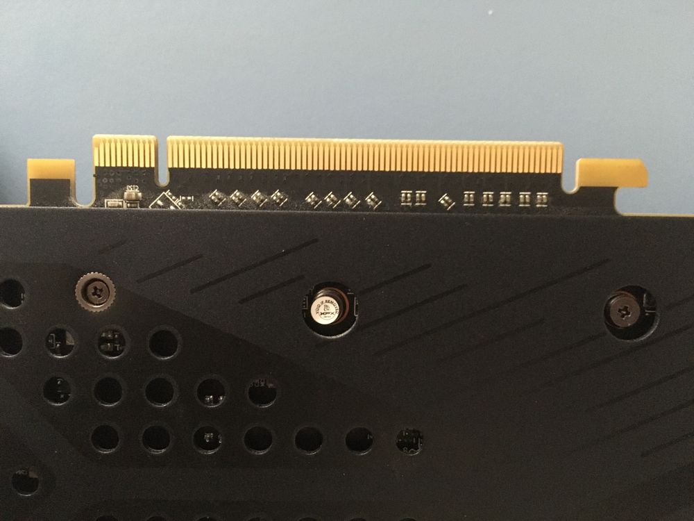 Відеокарта XFX RX 570 4gb