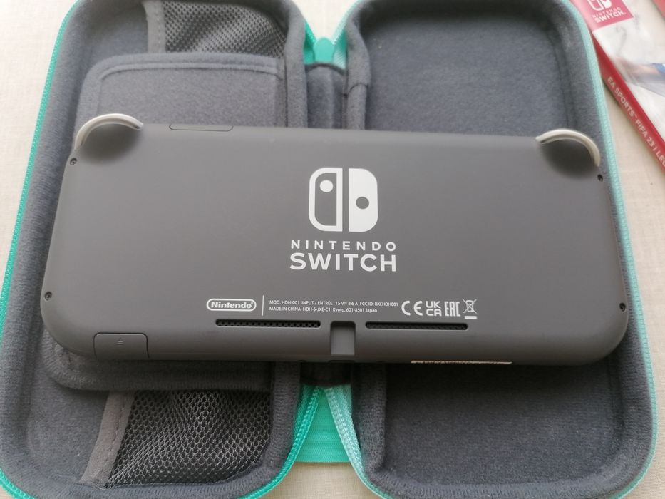 Nitendo Switch Lite como nova