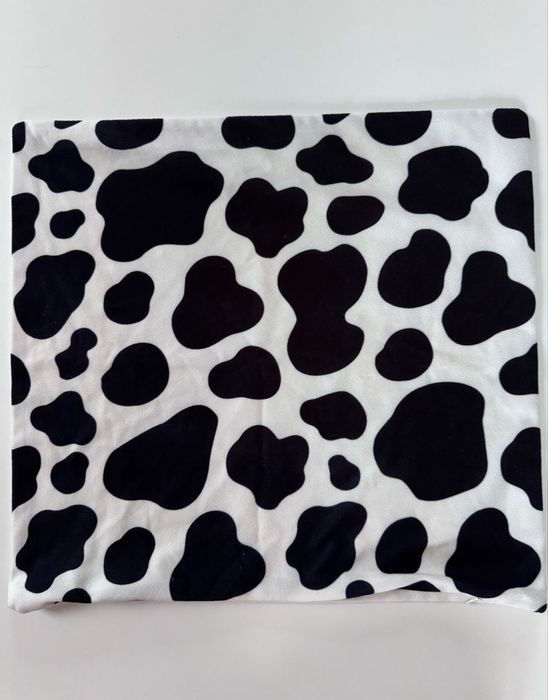 poszewka na poduszkę w krowę 45cm x 45 cm cow print