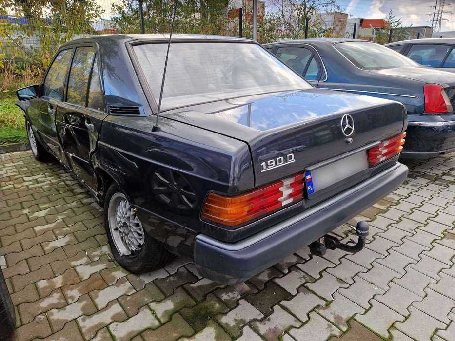 Mercedes 190d 2.0D tylko 161.000km 30 lat jeden właściciel Uszkodzony