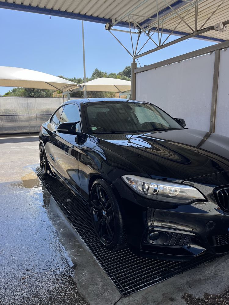 Vendo Bmw 220d de 2015 bom estado