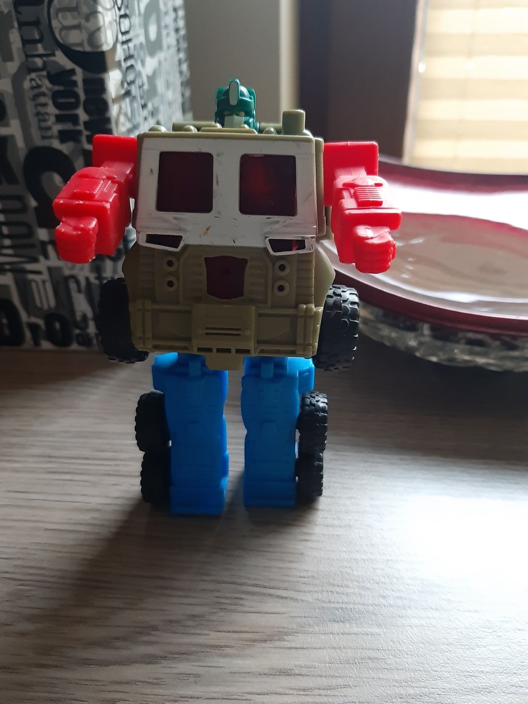 Robot zabawka happy meal kolekcja transformers figurka vintage plastik