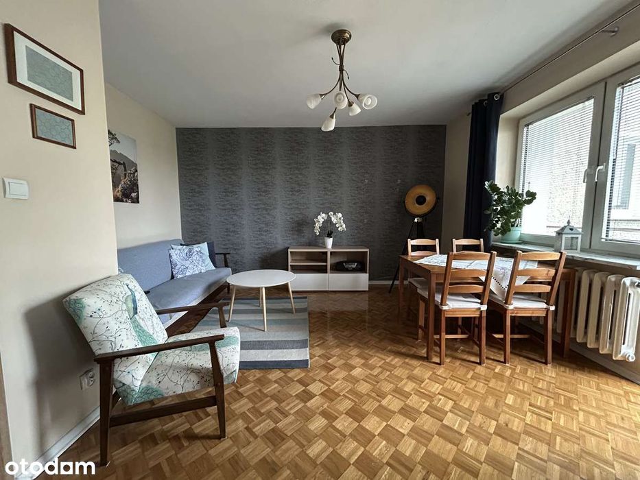 Kozacka, cegła, 1. piętro, 2-pok , balkon, piwnica