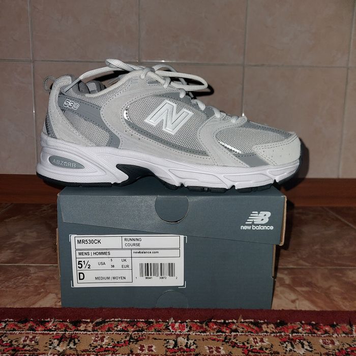 Кросівки New Balance 530 US5.5 (25см)