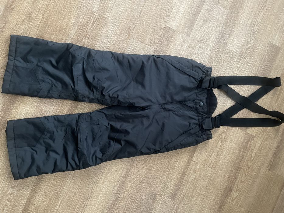 Продам полукомбинезон термо зимний р.116-122