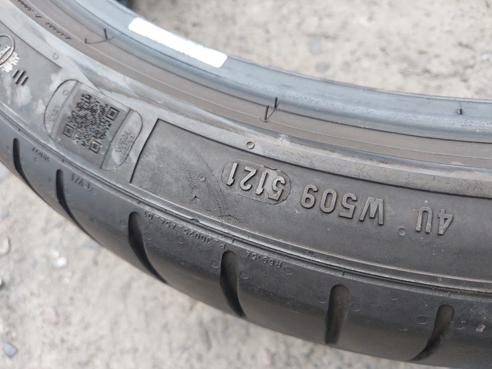 Opony używane 225/40/19 pirelli 2x5.5 mm 2021