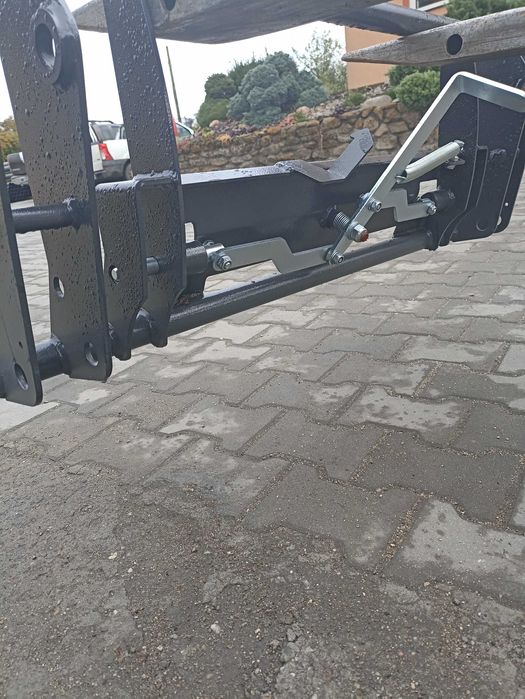 Nowa euroramka do ładowacza Tura Jakość Transport