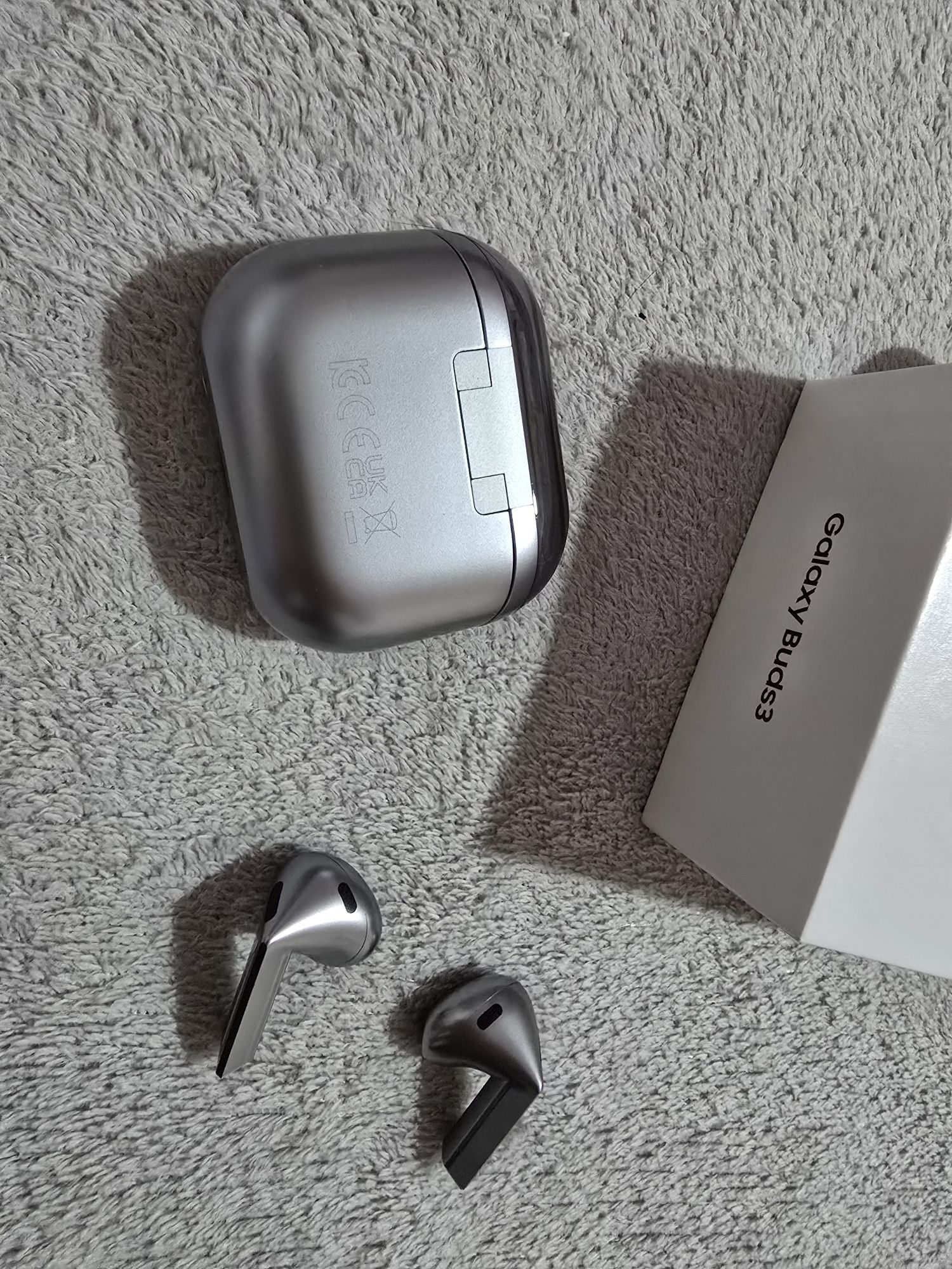 Samsung Galaxy Buds 3 com Capa – Como Novos