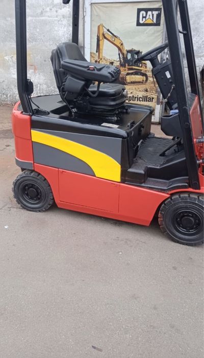 Навантажувач Cat EP16NT | CAT EP16N Погрузчик / Электропогрузчик