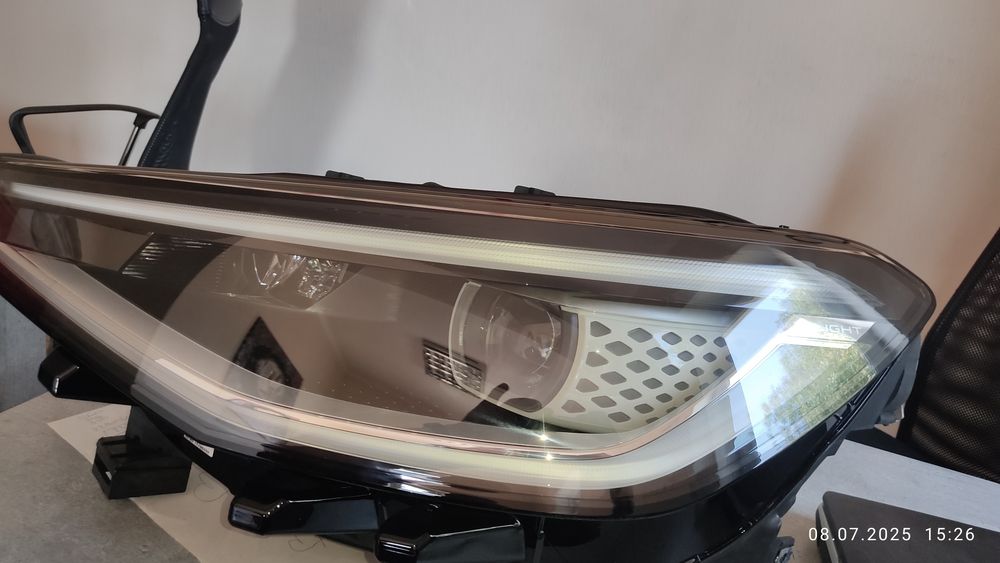 Ліва фара iq light для Volkswagen ID 4