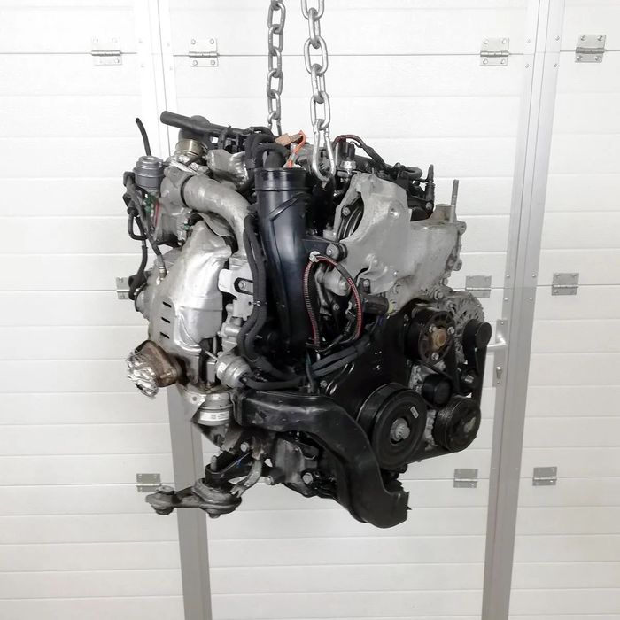 Silnik Vivaro Trafic 1.6 dCi R9M 450  15r E6 kompletny