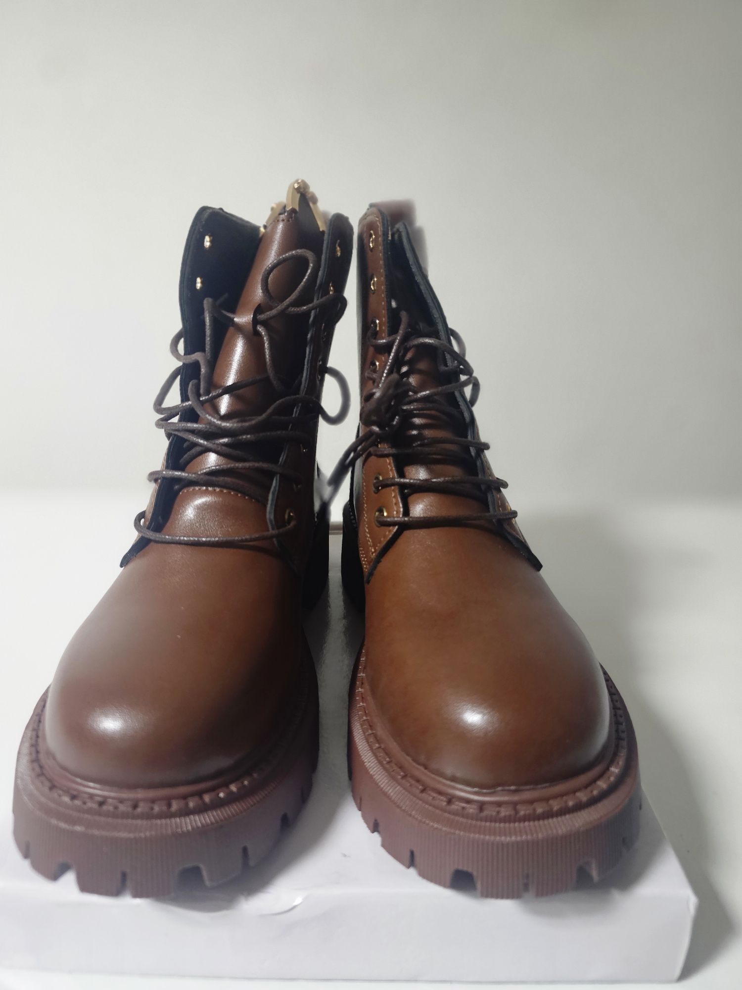 Botas Castanhas Militar