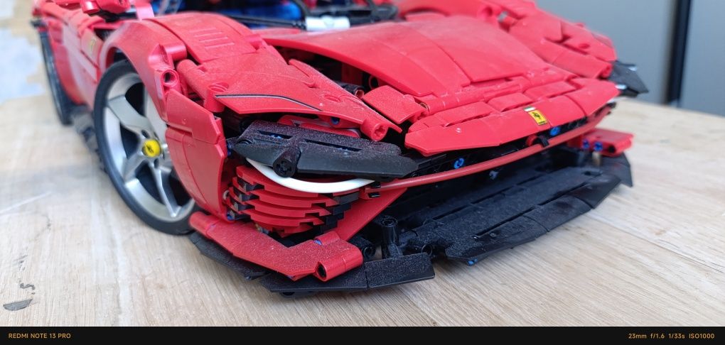 LEGO Technic Ferrari Daytona ,у зборі ,лего, Lego