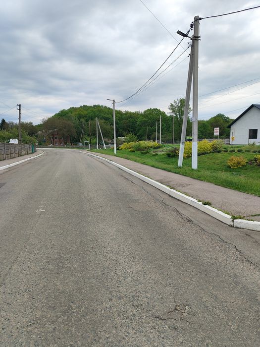 Продам земельну ділянку в селі Шкарівка