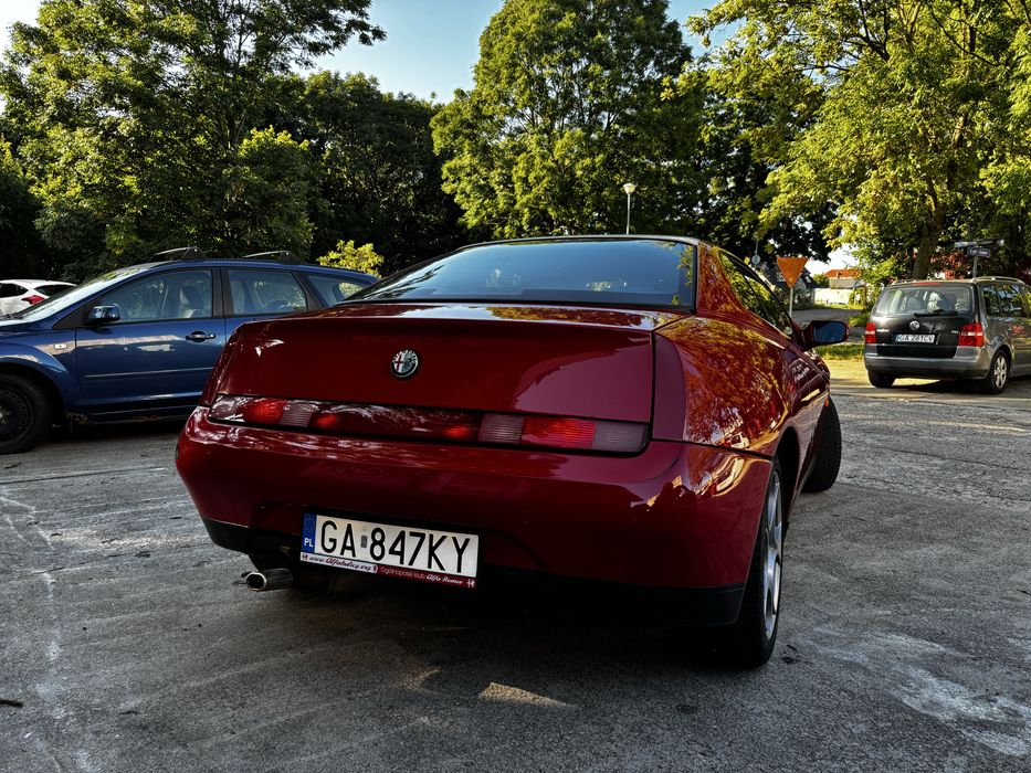 Alfa Romeo GTV 2.0 TS 150 KM