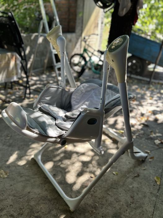 Стільчик-качеля 3 в 1 CARRELLO Triumph