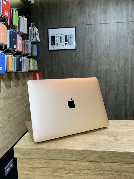 Ноутбук MacBook Air 13 M1 2020 8/256Gb Gold 88% Магазин Гарантія