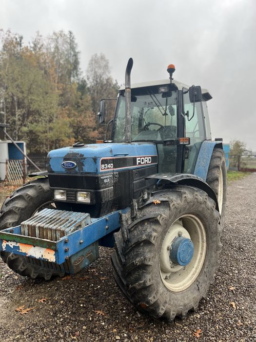 Ciagnik Ford 8340