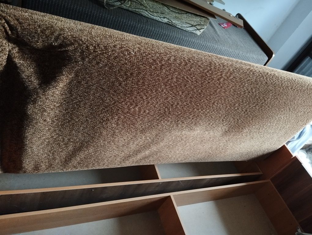 Sprzedam tapczan lub  łóżka z otwieraną skrzynią