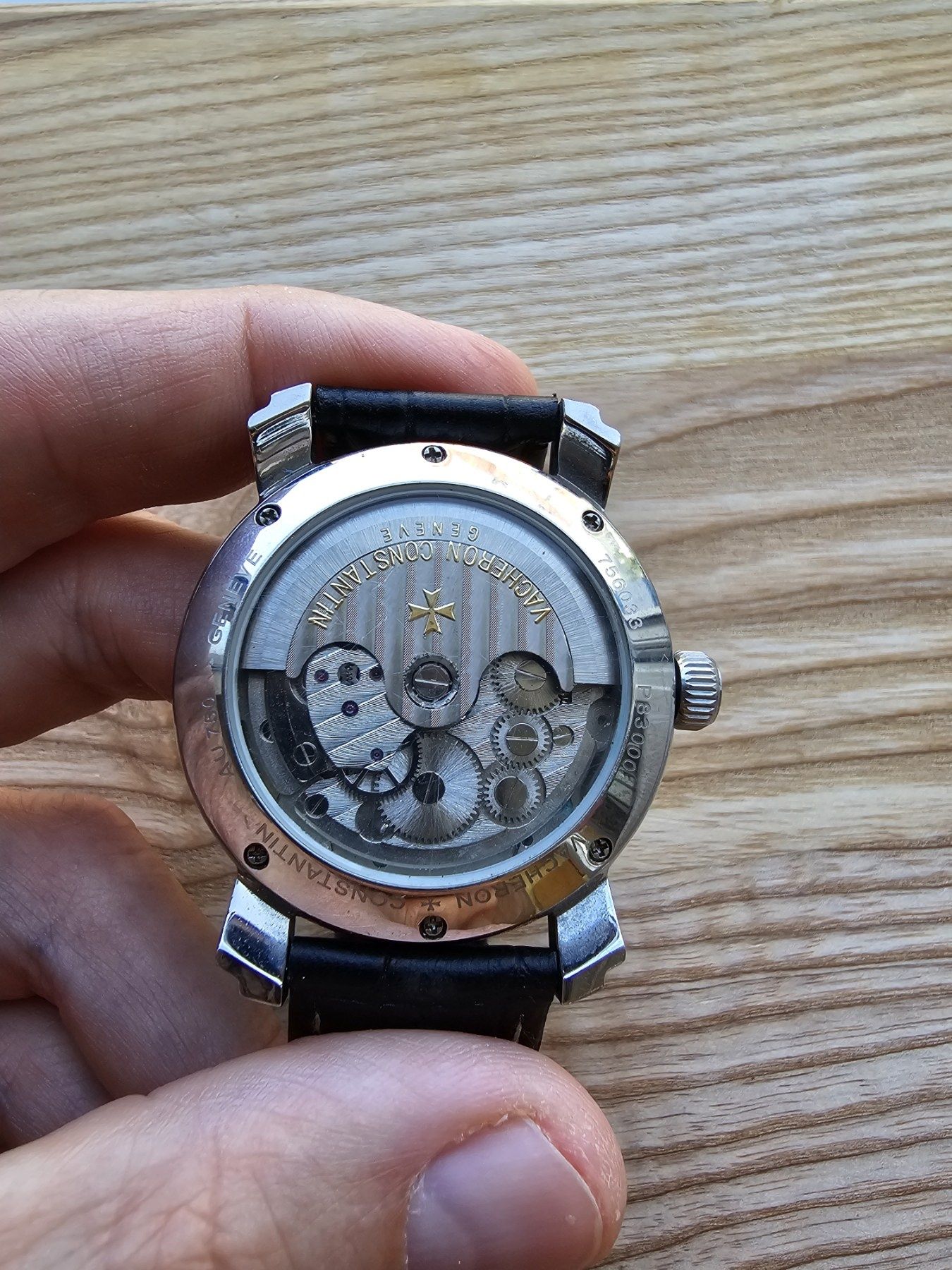 Часы мужские Vacheron Constantine срочно