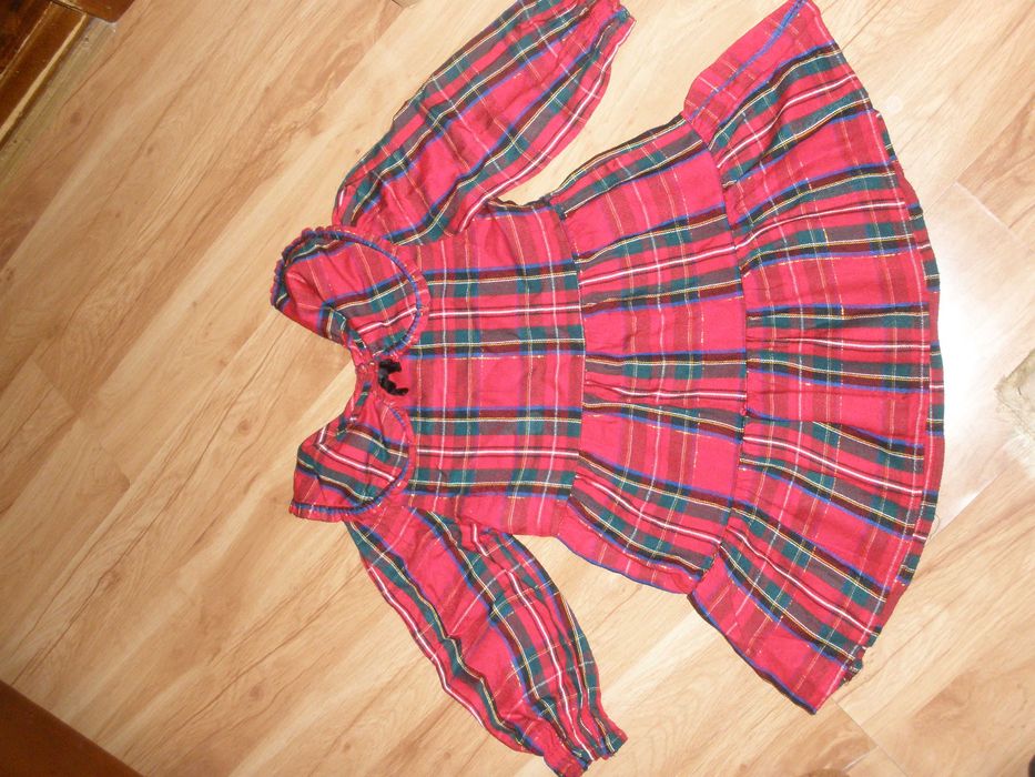 платье на девочку-5-6 лет