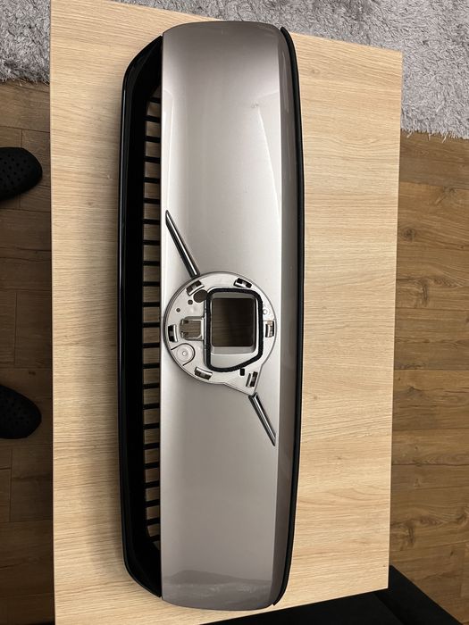 Гриль Volvo XC40 C40 Решітка Бампера Recharge