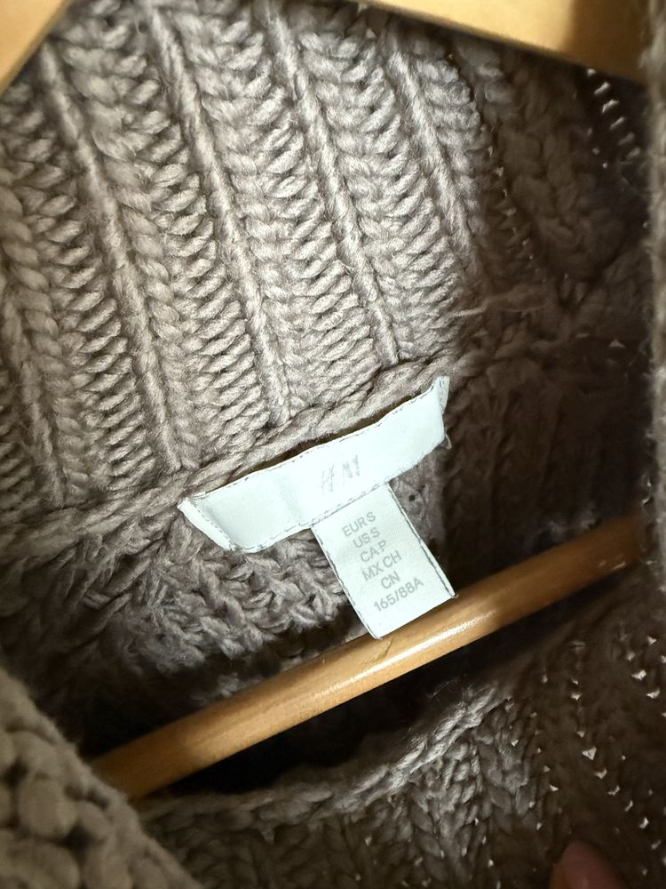 Gruby sweter H&M S/36 khaki polgolf