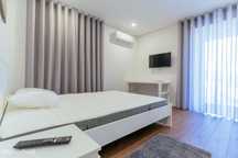 551791 - Quarto com cama de solteiro, com casa...