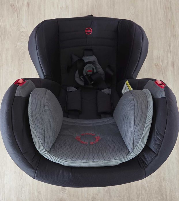 Cadeira auto bebé