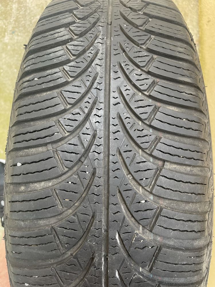 Pneus 185/65 R15 Novos