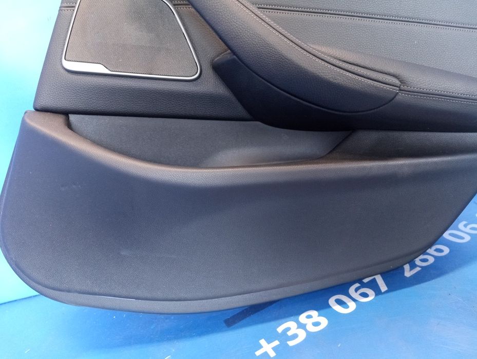 Обшивка (карта) дверей задньої правої БМВ 5 Г30 Оббивка BMW 5 G30