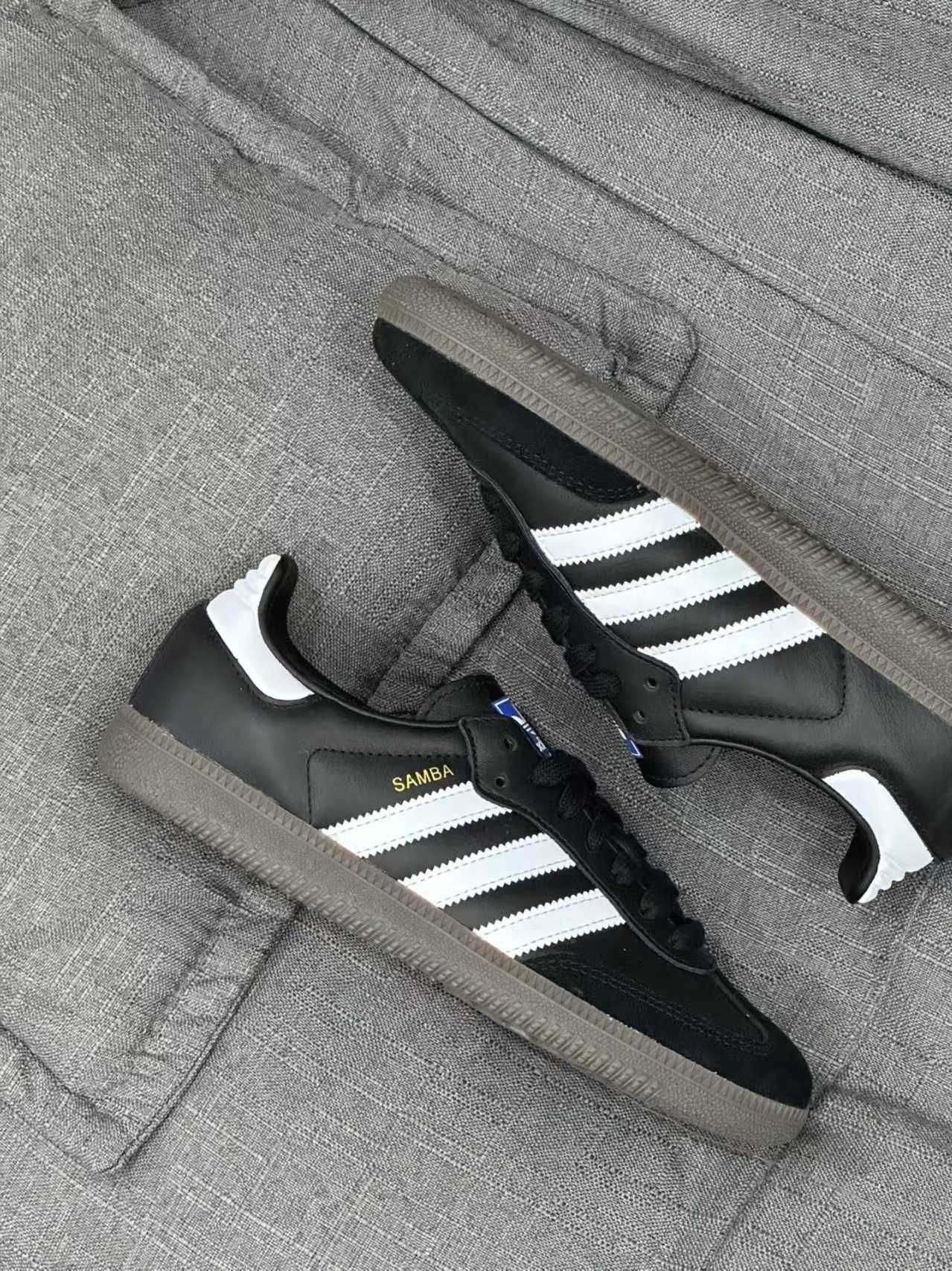 adidas Samba OG Black White Gum 36 EU / 4US / 22 CM