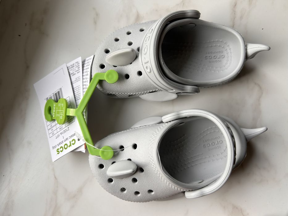 Crocs classic IAM Shark Clog