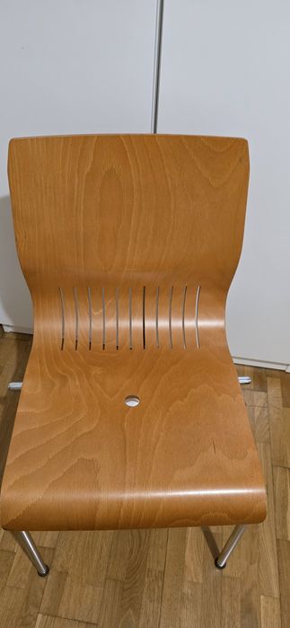 Krzesła  2 sztuki  profilowane