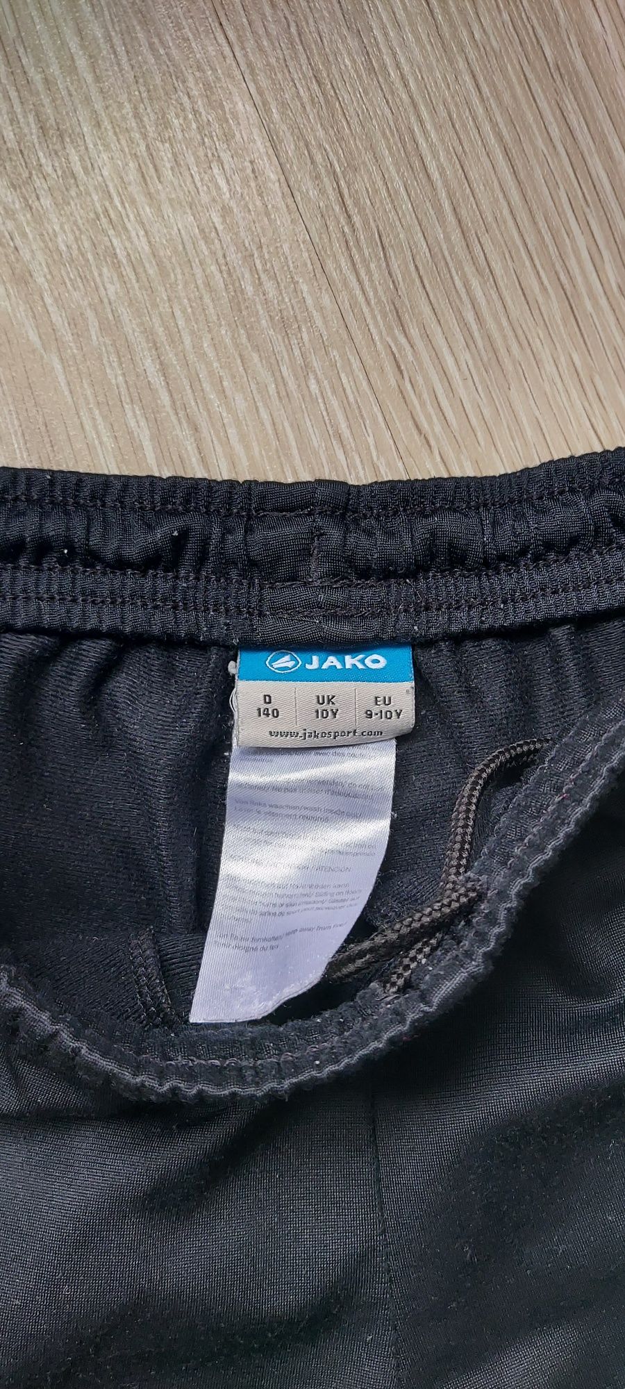 Спортивние шорти JAKO